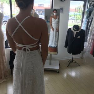 Wedding dress/ reception dress